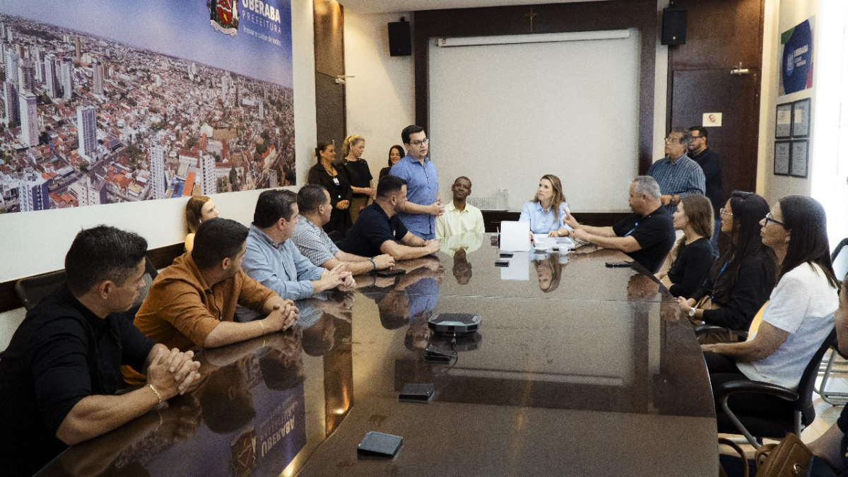 Reunião na Prefeitura de Uberaba marca parceria com o Sebrae Minas para fomentar o desenvolvimento local e apoiar o Geoparque.